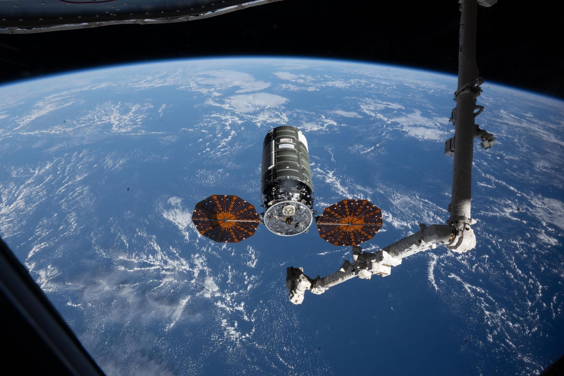 La nave Cygnus se despide de la Estación Espacial este viernes